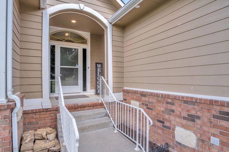 3017 S Duncan St, Newton, KS 67114