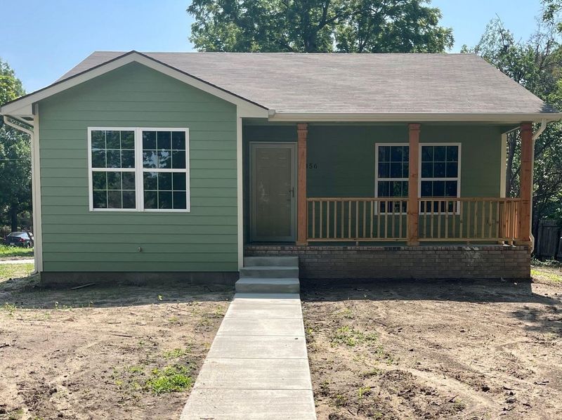1456 N Ash Ave, Wichita, KS 67214