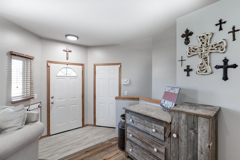 1209 E Red River Dr, Clearwater, KS 67026