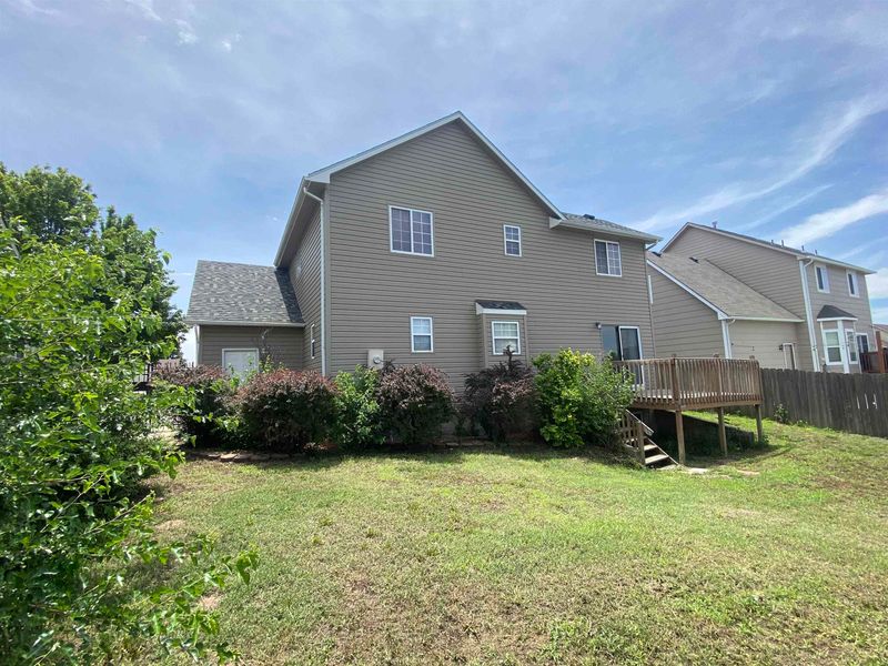 9306 E Marion St, Wichita, KS 67210