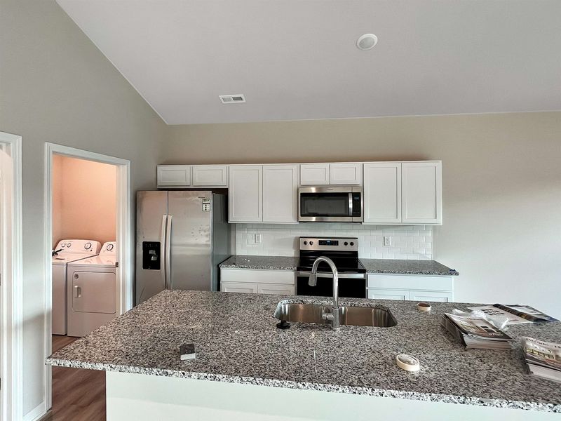 3039 E Highridge Ct, Park City, KS 67219