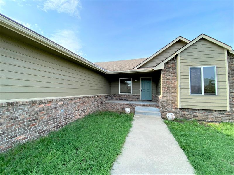 2907 N Rock Bridge Ct, Derby, KS 67037