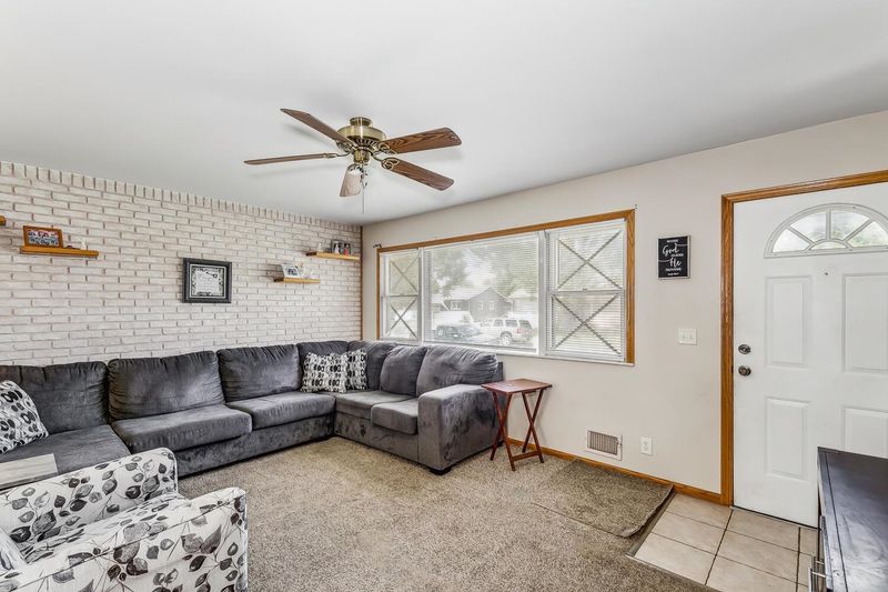3027 S Bennett Ave, Wichita, KS 67217