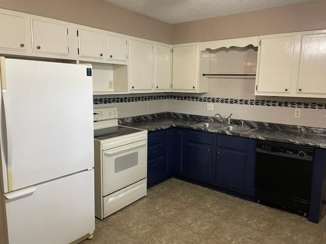 916 S Ash, Newton, KS 67114