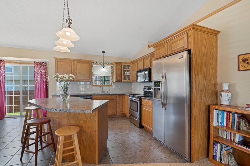 10825 E Funston Ct, Wichita, KS 67207-7748