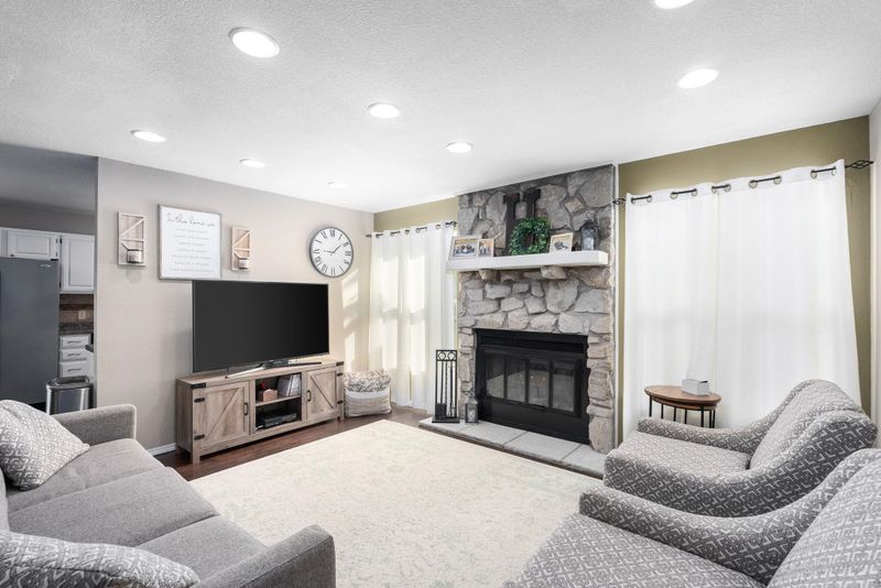 10706 E Countryside St, Wichita, KS 67207