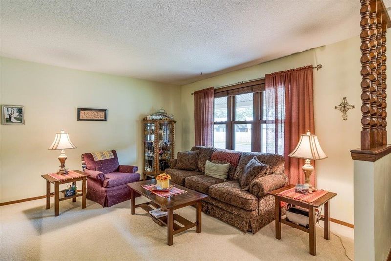 1604 N Baltimore Ave, Derby, KS 67037