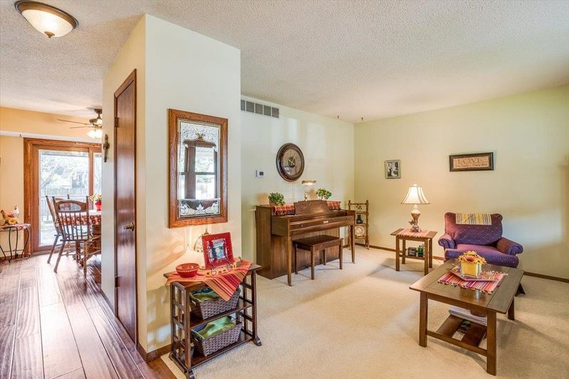 1604 N Baltimore Ave, Derby, KS 67037