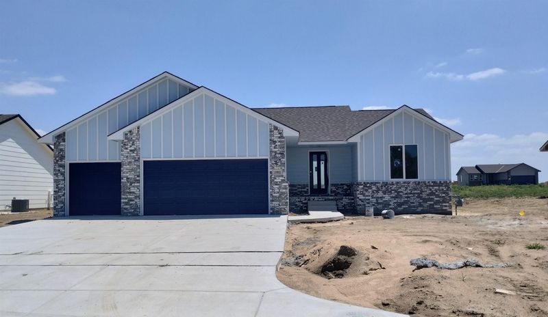 1902 S Bedford St, Wichita, KS 67207