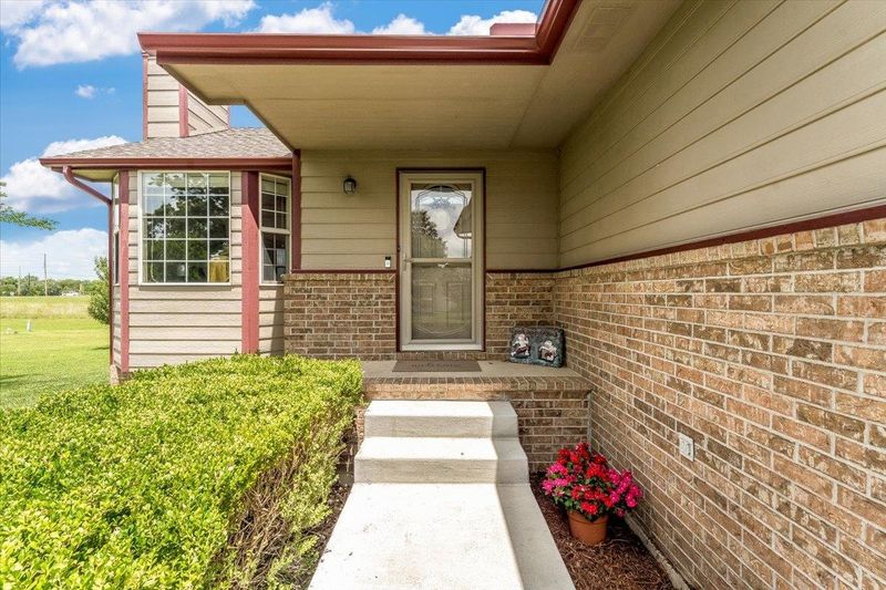 1502 W Browning St, Andover, KS 67002