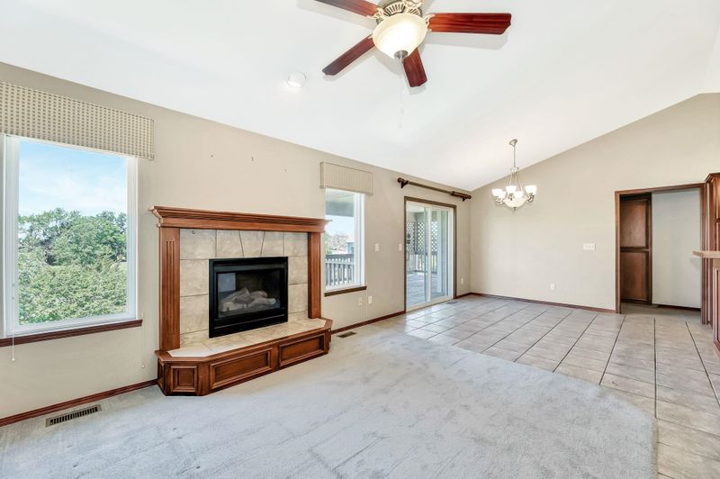 12121 E Boxthorn Ct, Wichita, KS 67226