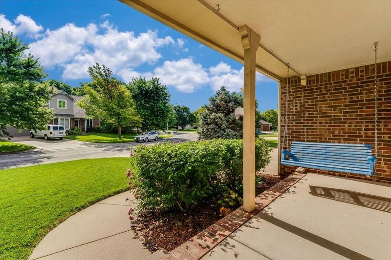 9447 W Wyncroft St, Wichita, KS 67205