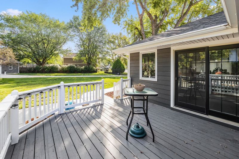 400 N Brook Forest Rd, Derby, KS 67037-2008