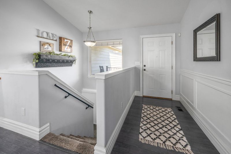 665 Cedar, Benton, KS 67017