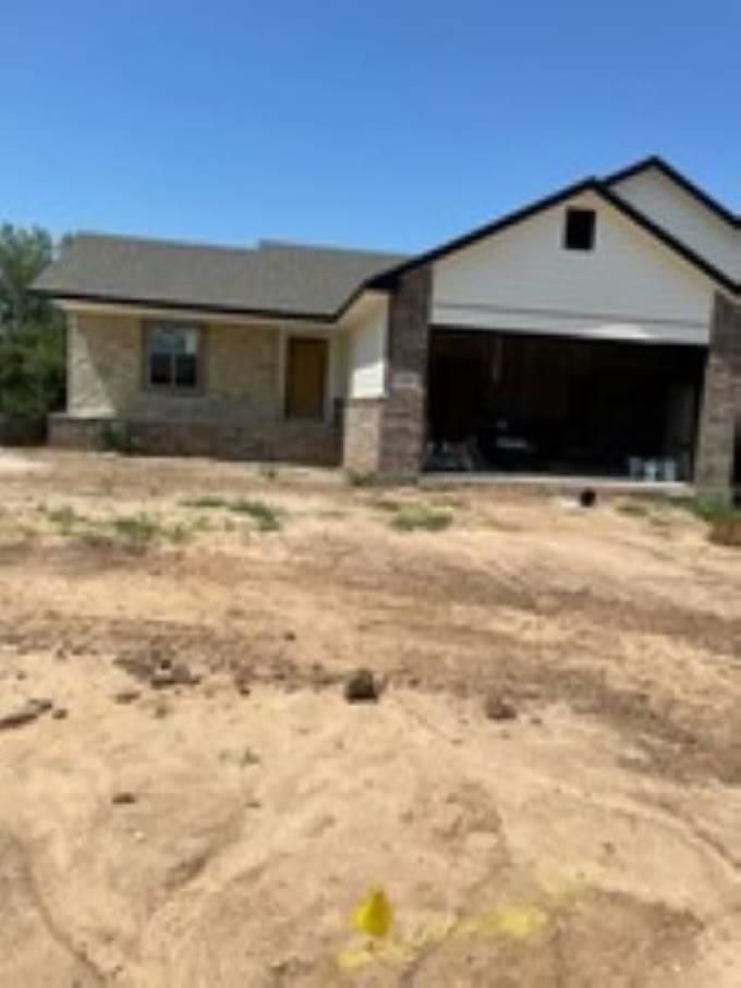 2568 New Spring Ct, Derby, KS 67037