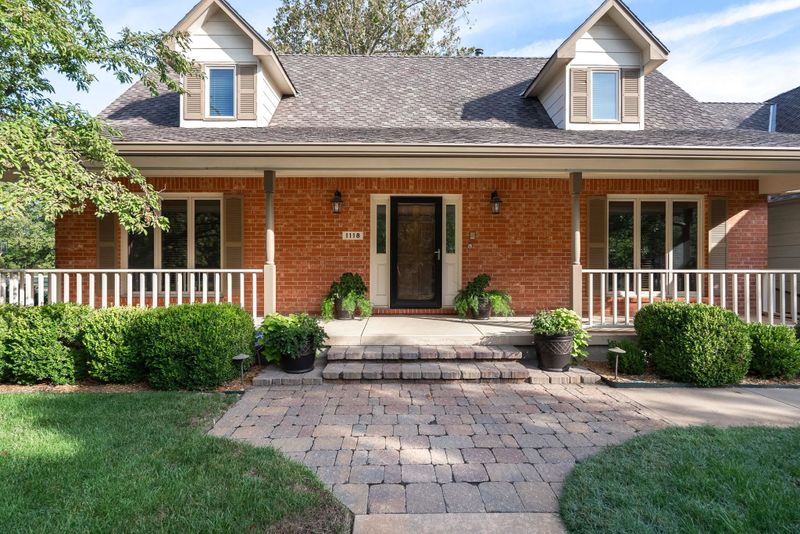 1118 E Partridge Cir, Derby, KS 67037-3605