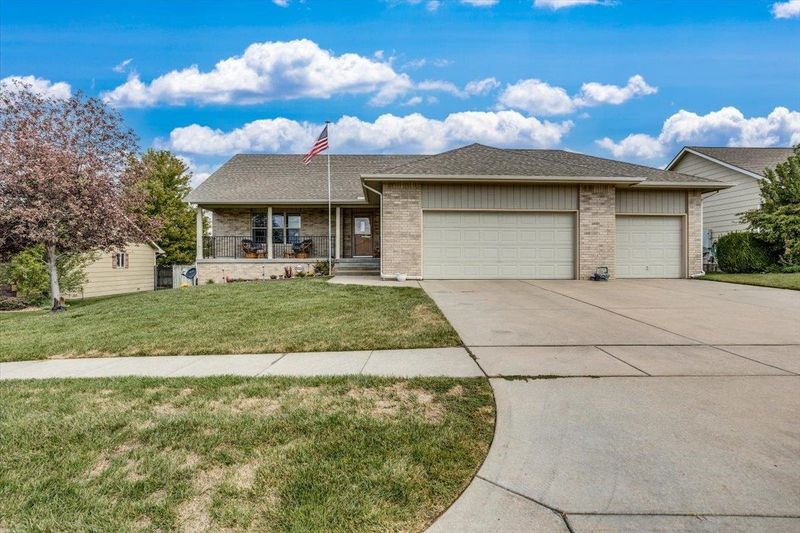 924 E Stone Pa, Derby, KS 67037