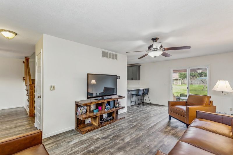 206 Baird St, Kechi, KS 67067