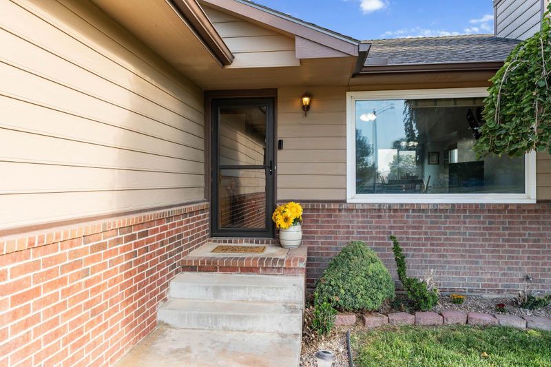1502 E Summerwood St, Goddard, KS 67052