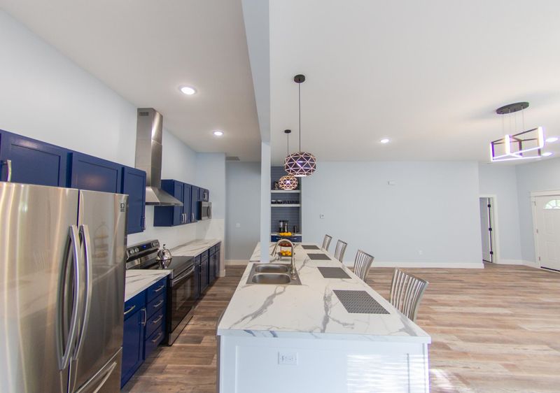 408 E 8th, Newton, KS 67114