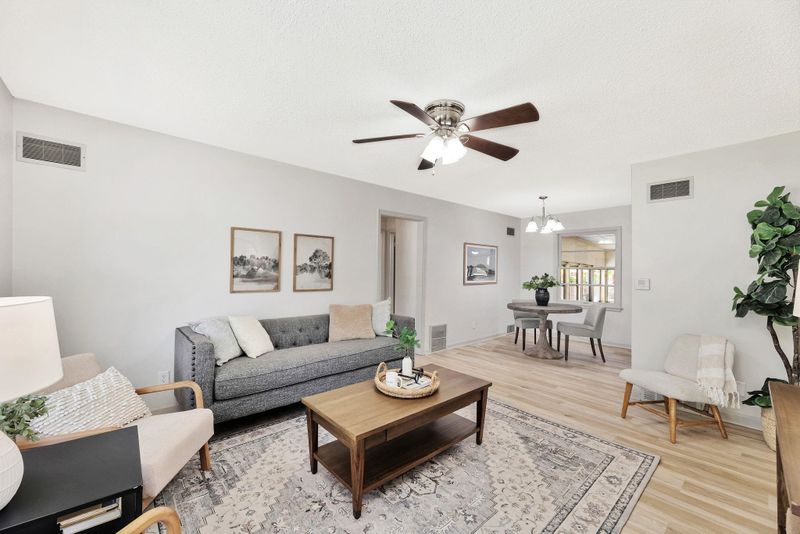 7101 E Gilbert St, Wichita, KS 67207