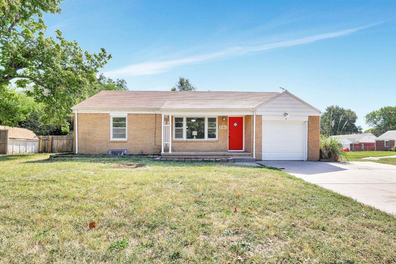 7101 E Gilbert St, Wichita, KS 67207