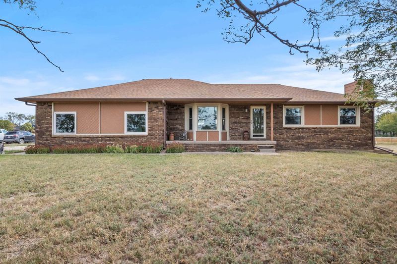 13225 E 55th St S, Derby, KS 67037