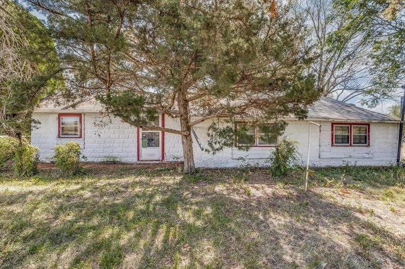 9603 S Rock Rd, Derby, KS 67037