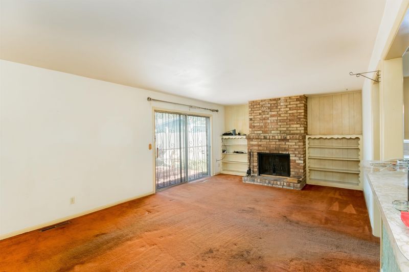 4209 E Charron Ln, Wichita, KS 67220