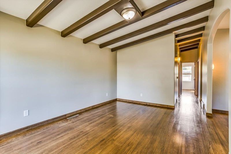 101 E Springdale, Derby, KS 67037