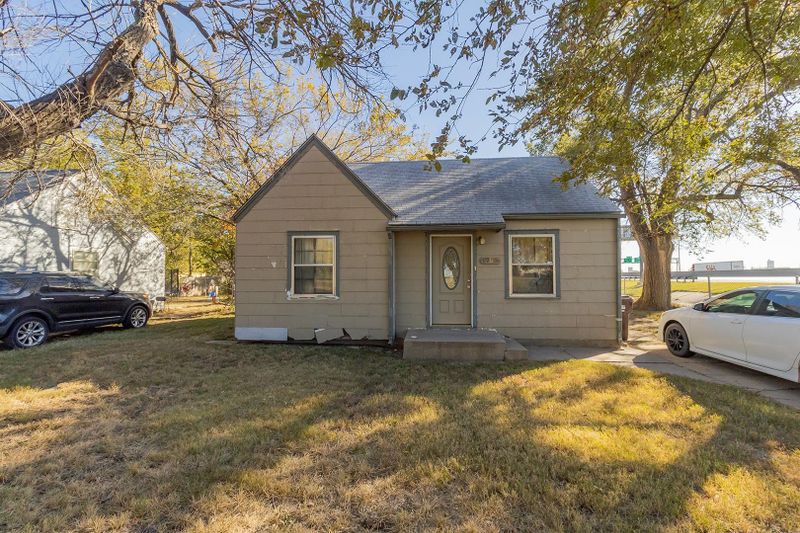 1703 E Looman St, Wichita, KS 67219
