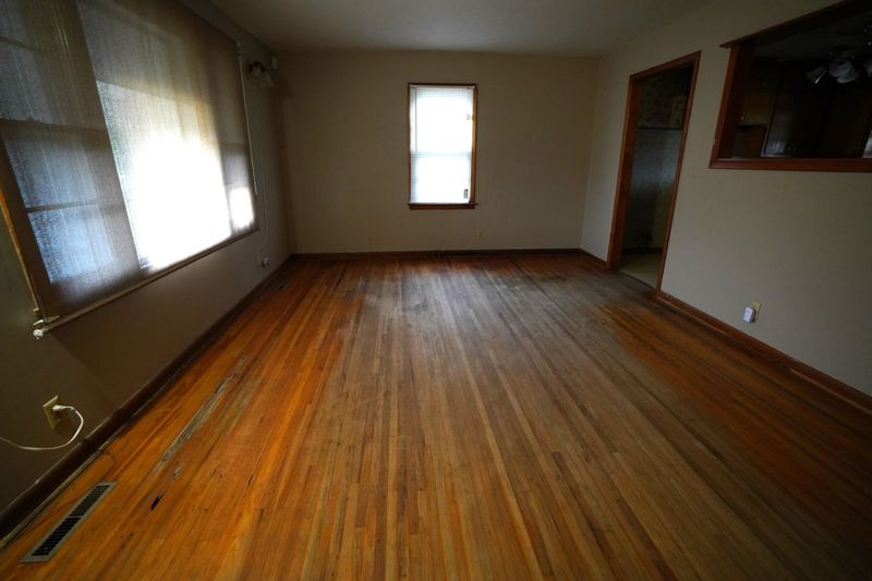 3354 S Gordon, Wichita, KS 67217