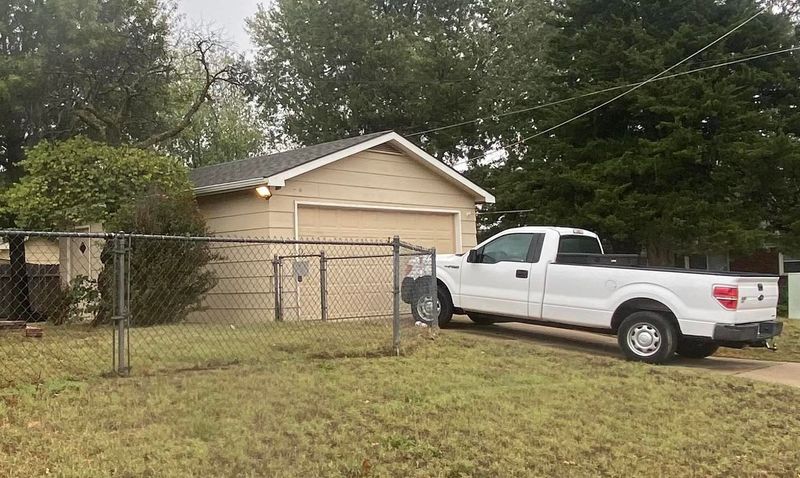 256 Stearns Ave, Haysville, KS 67060