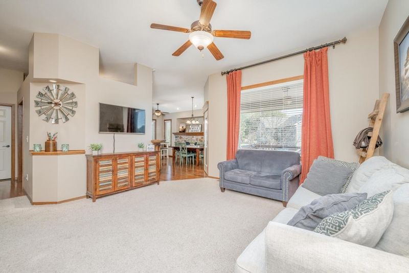 8633 E Scragg St, Wichita, KS 67226