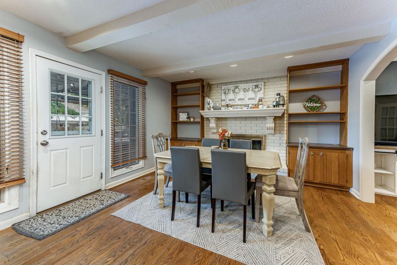 8408 E Limerick Ln, Wichita, KS 67206