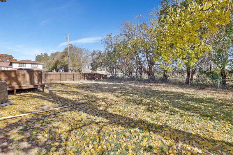 1020 Park Rd, Rose Hill, KS 67133
