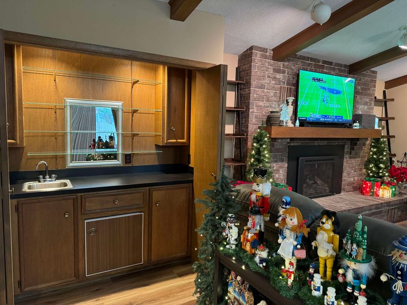 2022 Terrace Dr, Newton, KS 67114
