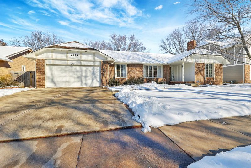 7520 E 26th St N, Wichita, KS 67226