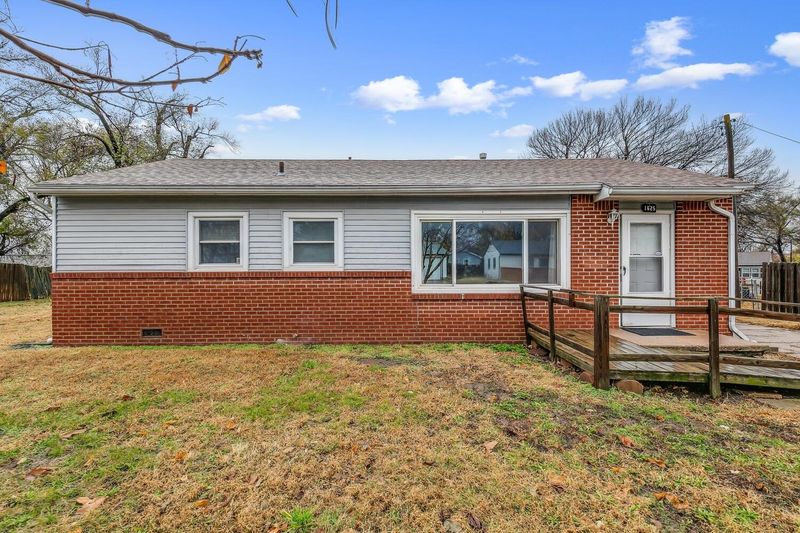 1625 E Evanston St, Park City, KS 67228-8949