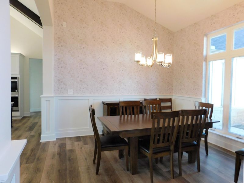 905 E Sapphire, Mulvane, KS 67110