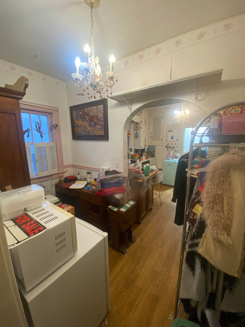 417 N High St, Newton, KS 67114