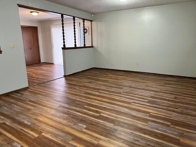 8919 E Dos Rios St, Wichita, KS 67207
