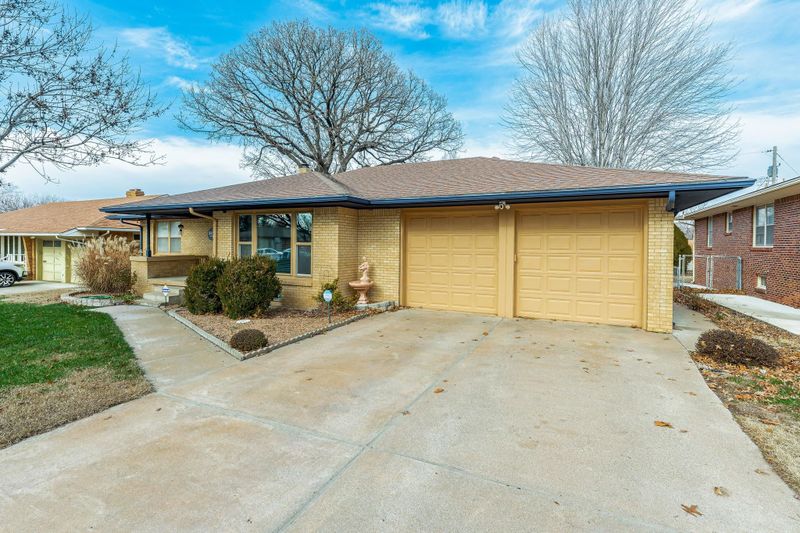3114 E Boston, Wichita, KS 67211