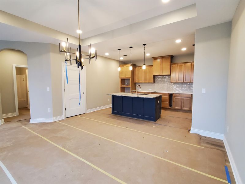 2135 N Marc Ave, Andover, KS 67002