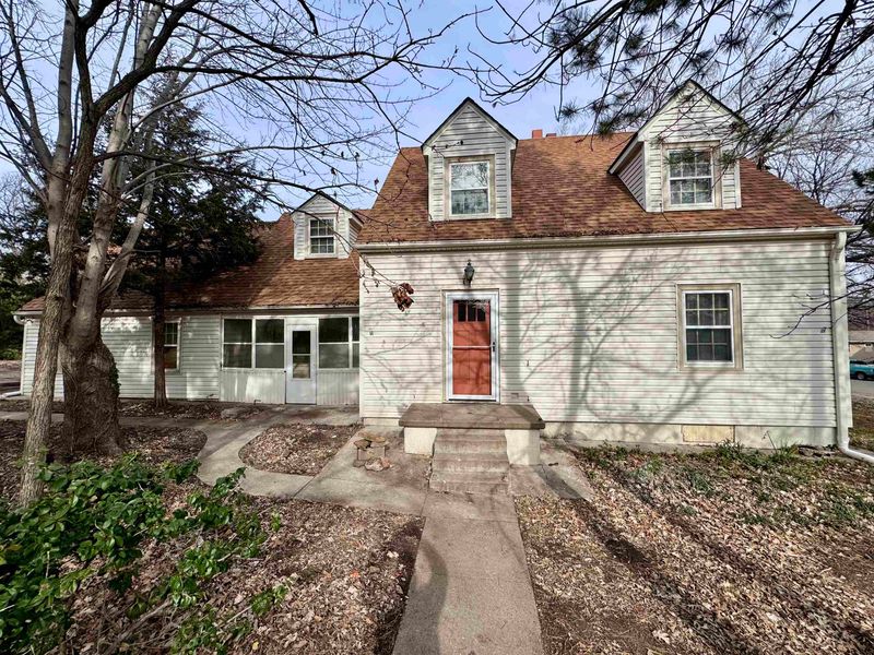 500 W 3rd Ave, El Dorado, KS 67042