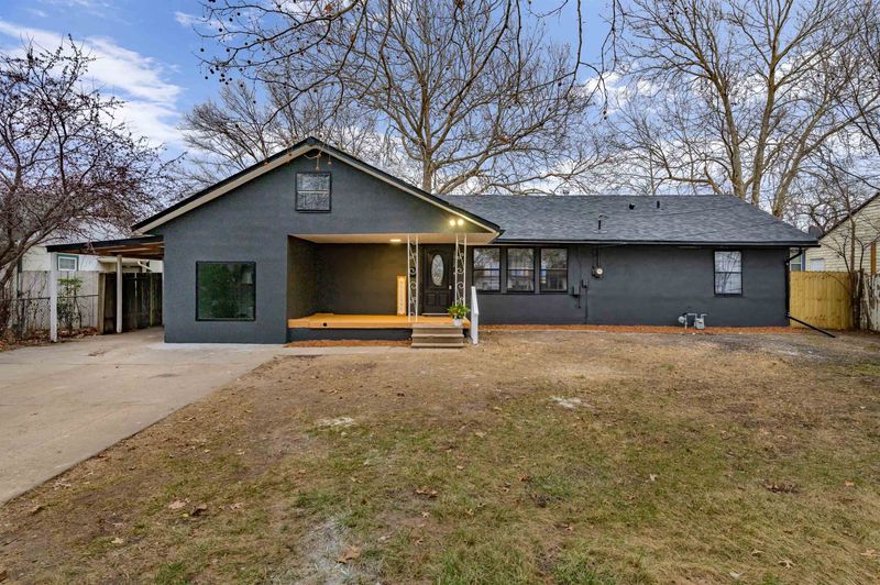1012 S Bluffview Dr, Wichita, KS 67218