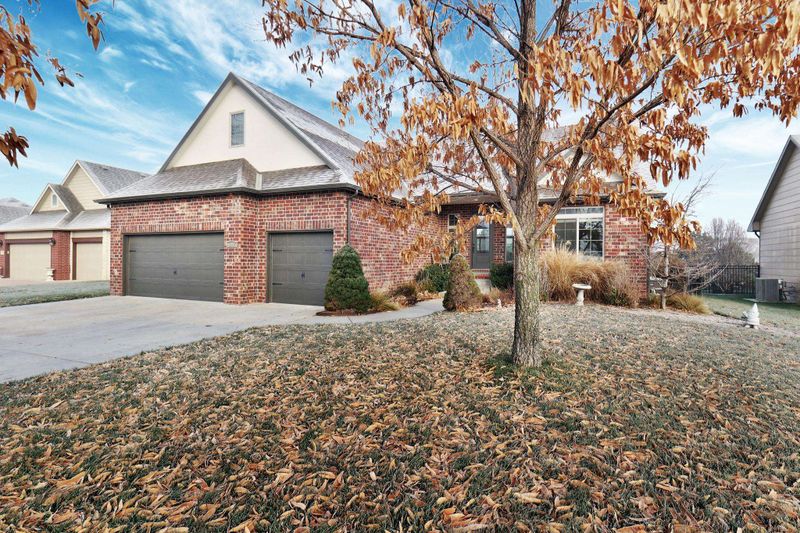 4047 N Bluestem Ct, Maize, KS 67101