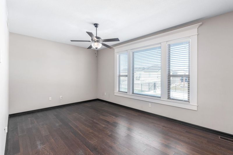 2204 E Sunset St, Goddard, KS 67052
