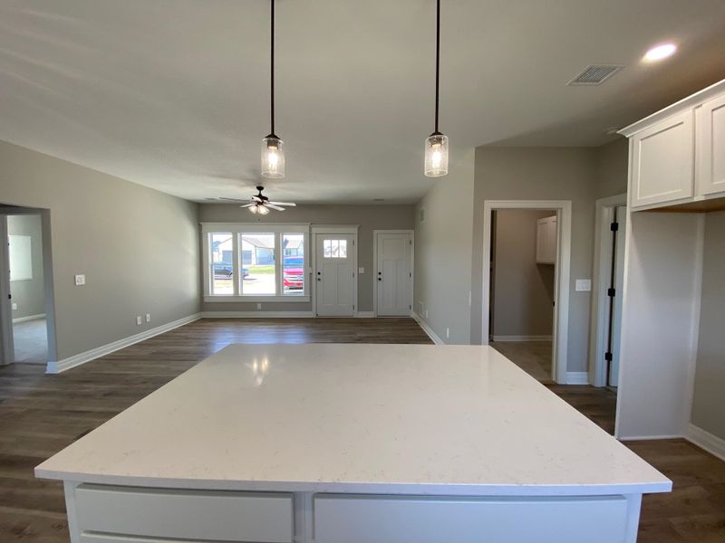 956 N Cloverleaf, Goddard, KS 67052