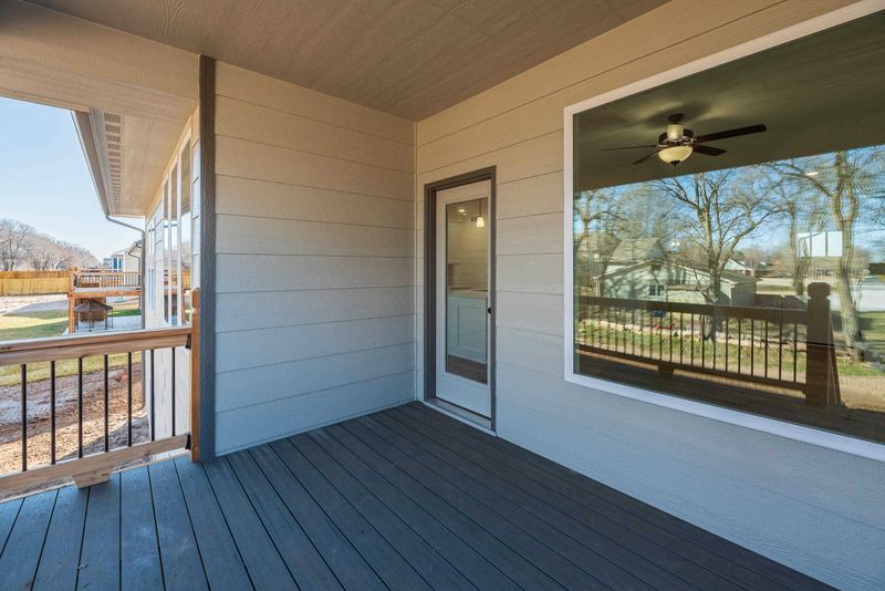 10918 W Cedar Ln, Maize, KS 67101